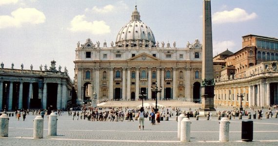 Europe remains top travel destination despite rising cost.