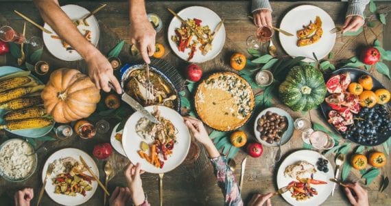 How To Host A Successful Zoom Thanksgiving